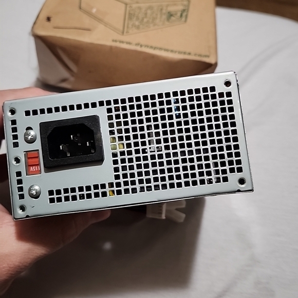 SFX Micro ATX 12V Power Supply - Picture 4 of 5